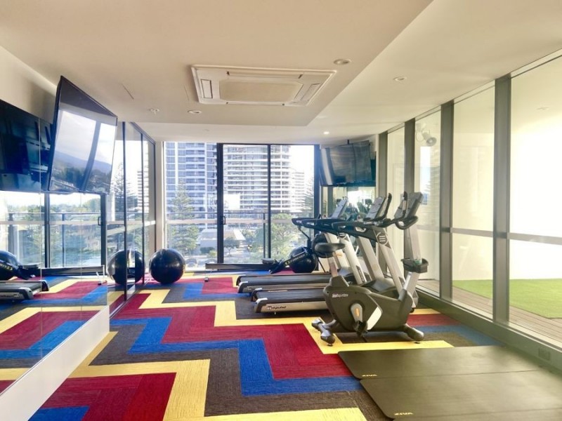 45 /14 Elizabeth Avenue, Broadbeach QLD 4218