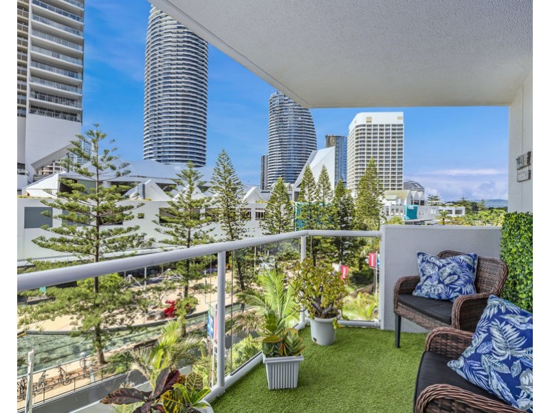 405/157 Old Burleigh Rd, Broadbeach QLD 4218