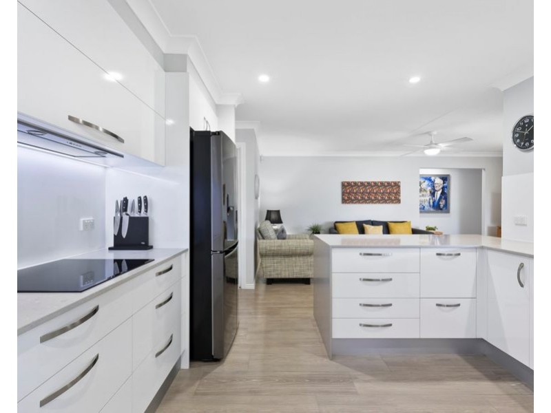 117 Camberwell Circuit, Robina QLD 4226