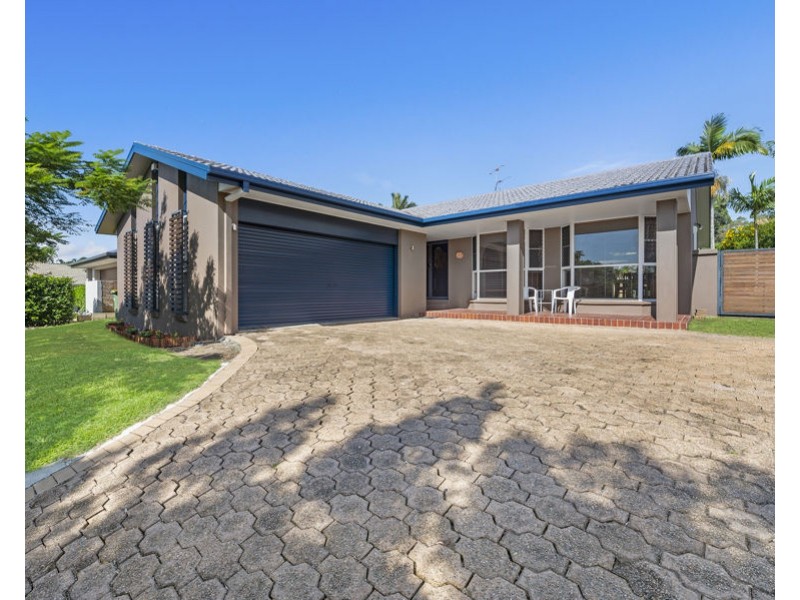 5 Oleander Place, Robina QLD 4226