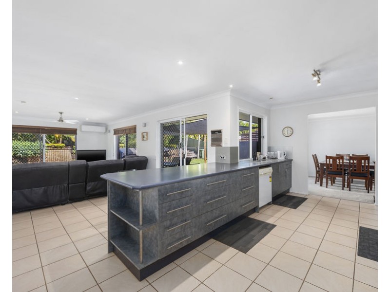 5 Oleander Place, Robina QLD 4226