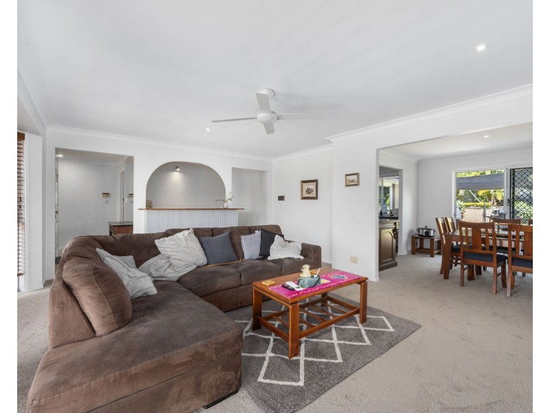 5 Oleander Place, Robina QLD 4226