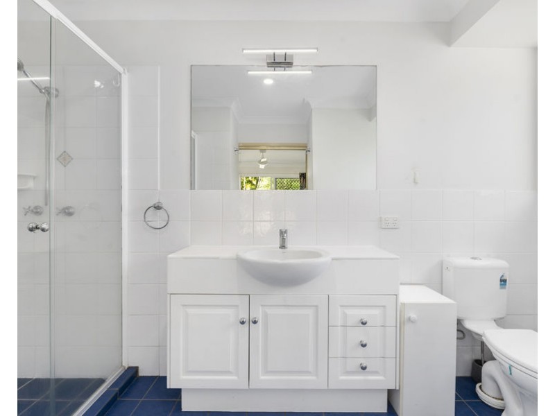 5 Oleander Place, Robina QLD 4226