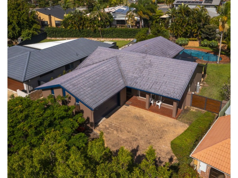 5 Oleander Place, Robina QLD 4226