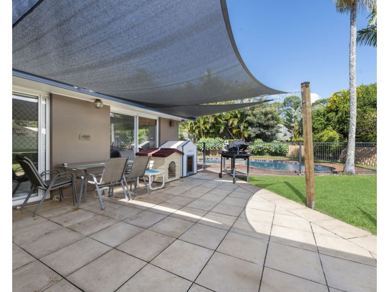 5 Oleander Place, Robina QLD 4226