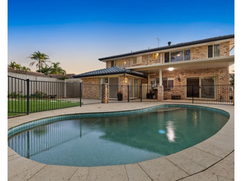 16 Claremont Drive, Robina QLD 4226