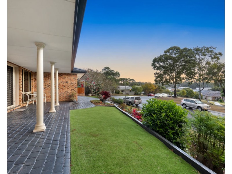 16 Claremont Drive, Robina QLD 4226