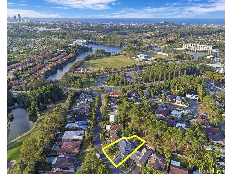 16 Claremont Drive, Robina QLD 4226