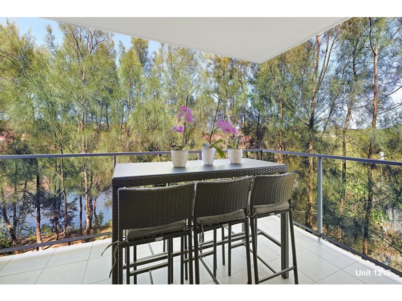 6-8 Waterford Court, Bundall QLD 4217