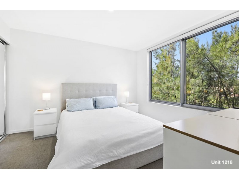 6-8 Waterford Court, Bundall QLD 4217