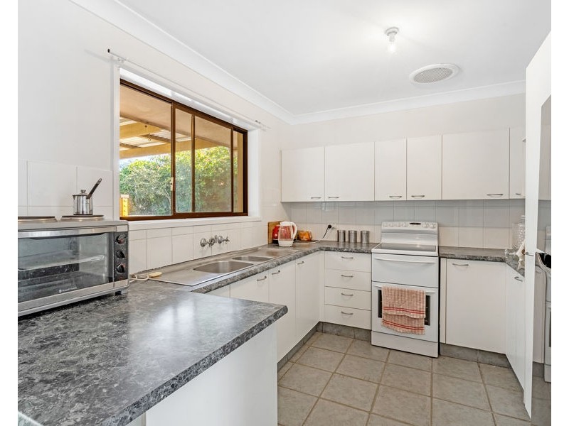 32 Japonica Drive, Palm Beach QLD 4221