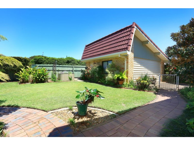 239 Mallawa Drive, Palm Beach QLD 4221