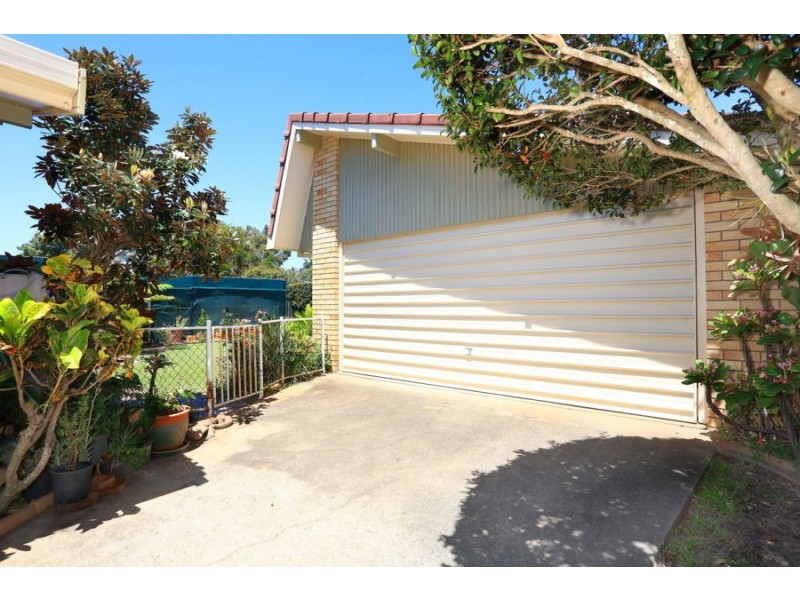 239 Mallawa Drive, Palm Beach QLD 4221