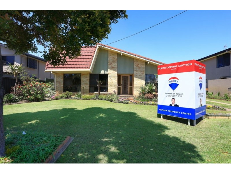 239 Mallawa Drive, Palm Beach QLD 4221