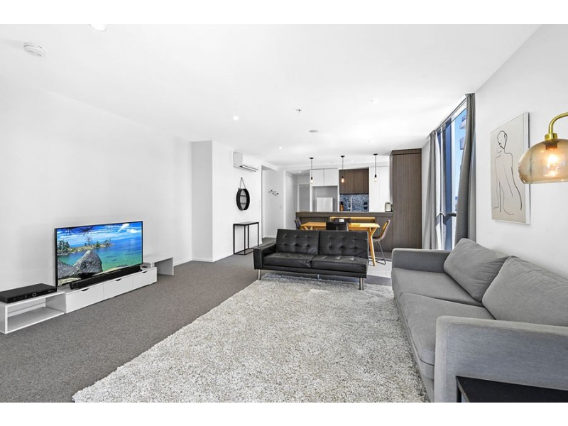 4/31 Queensland Ave, Broadbeach QLD 4218