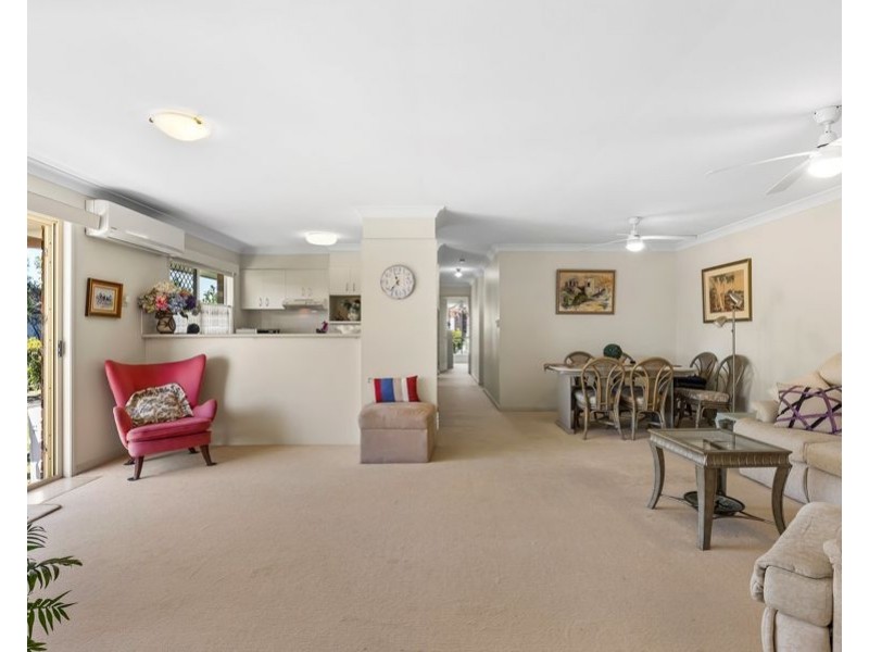 2/1 Purdue Street, Varsity Lakes QLD 4227