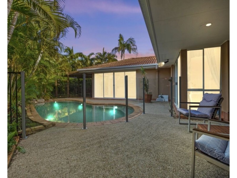 10 Blakehurst Place, Robina QLD 4226