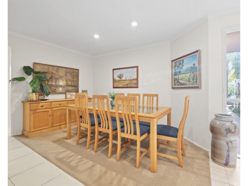 10 Blakehurst Place, Robina QLD 4226