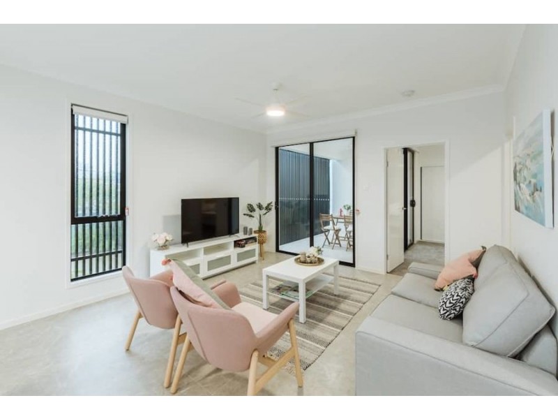 1 /200 Southport Nerang Road, Southport QLD 4215