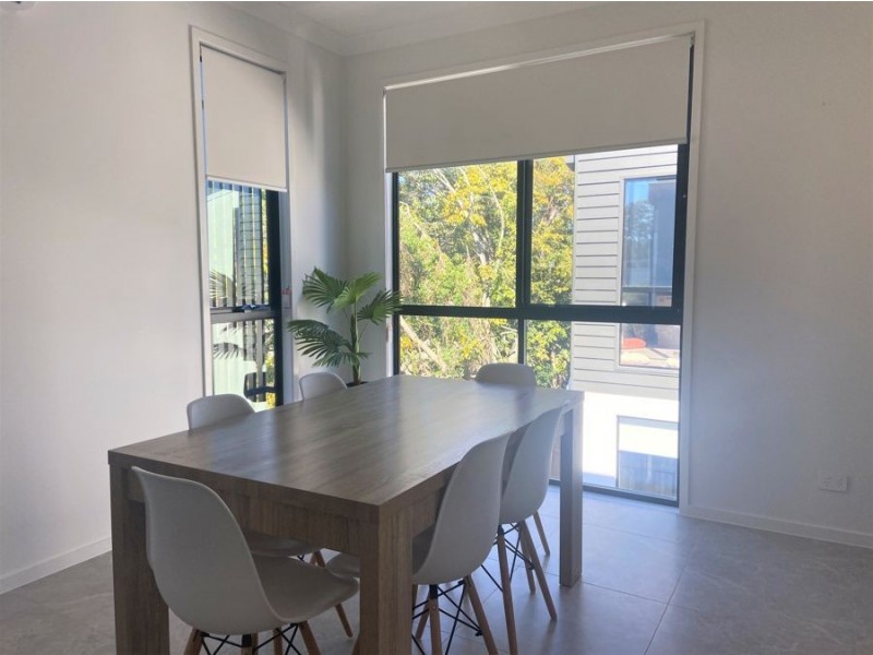 2 /200 Southport Nerang Road, Southport QLD 4215