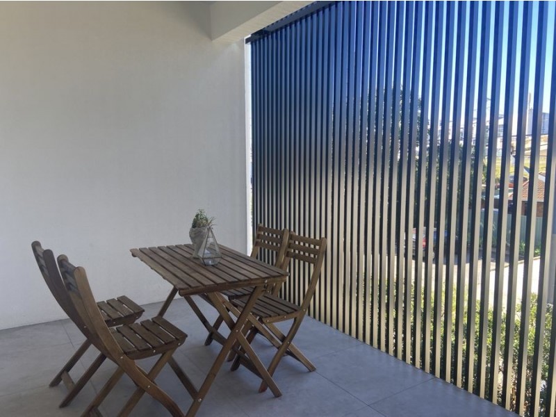 2 /200 Southport Nerang Road, Southport QLD 4215