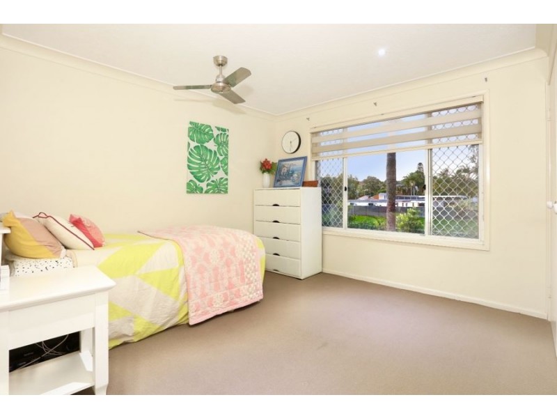 52/2 St Kevins Avenue, Benowa QLD 4217