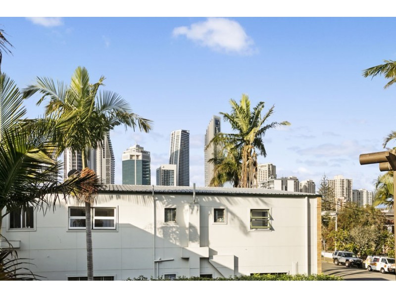 4/22 Peninsular Drive, Surfers Paradise QLD 4217
