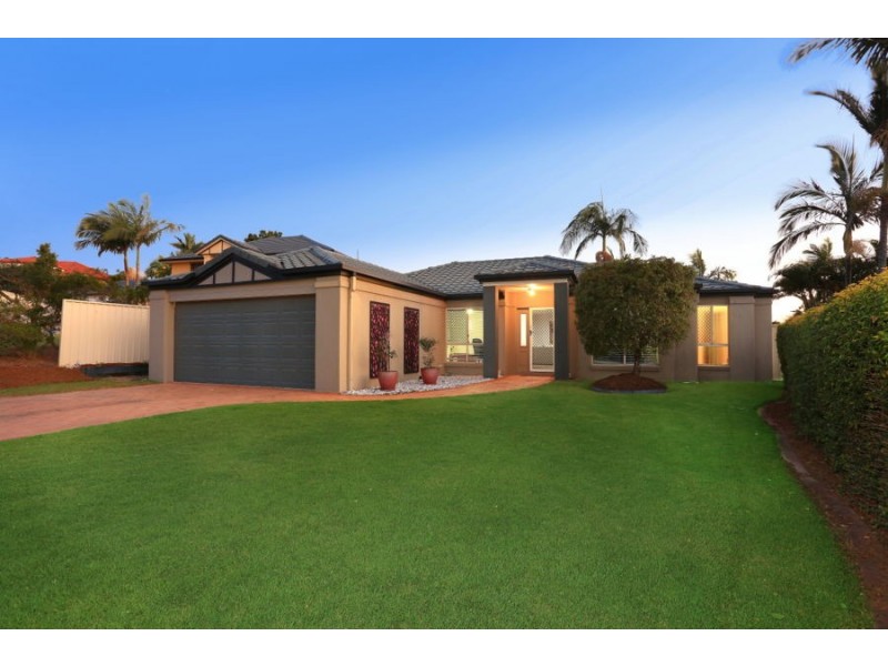 7 Zeller Crescent, Arundel QLD 4214