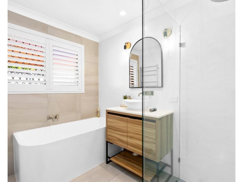 23 Tuggerah Close, Robina QLD 4226