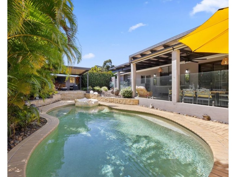 6 Bilgola Place, Robina QLD 4226