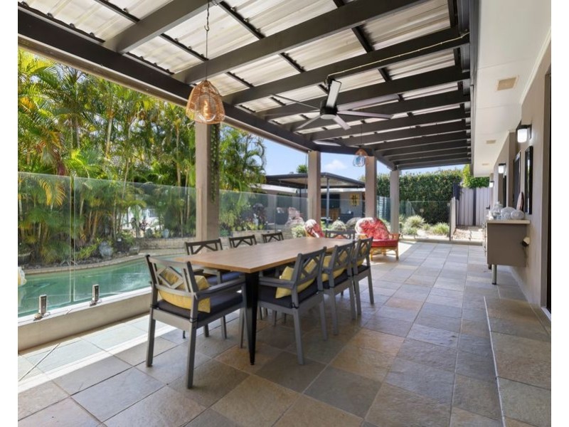 6 Bilgola Place, Robina QLD 4226