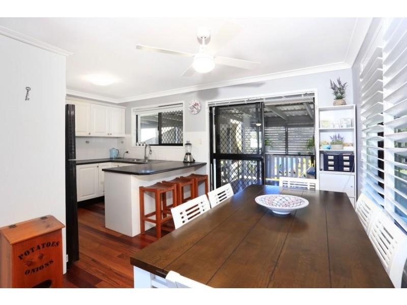 12 Echlin Street, Labrador QLD 4215