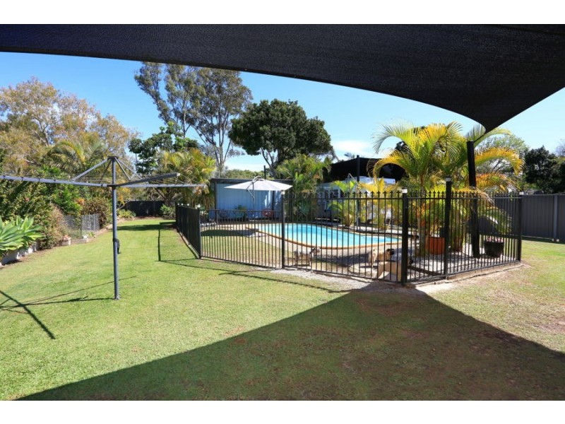 12 Echlin Street, Labrador QLD 4215