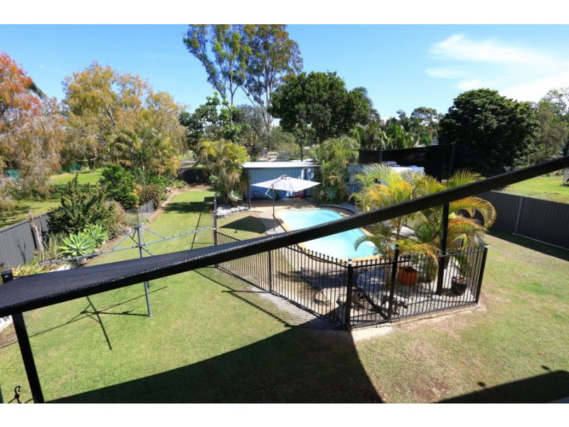 12 Echlin Street, Labrador QLD 4215