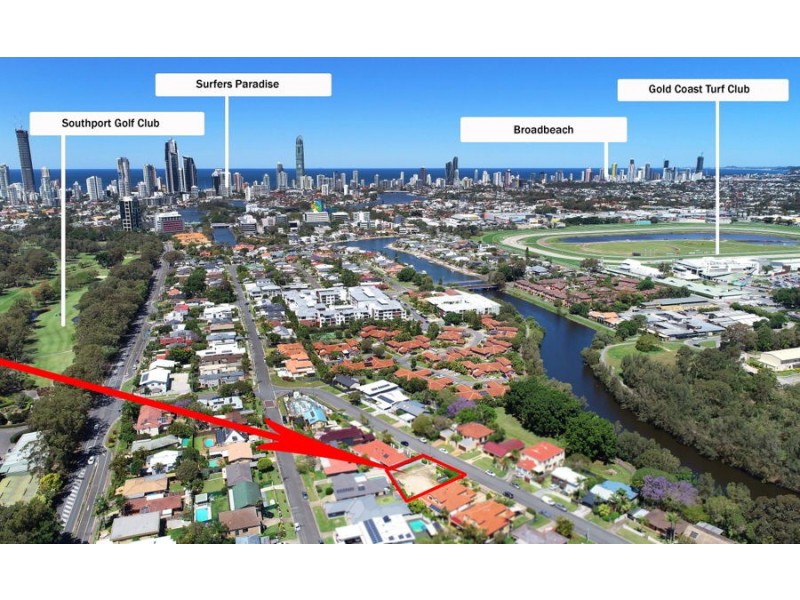 14 Poinciana Crescent, Bundall QLD 4217