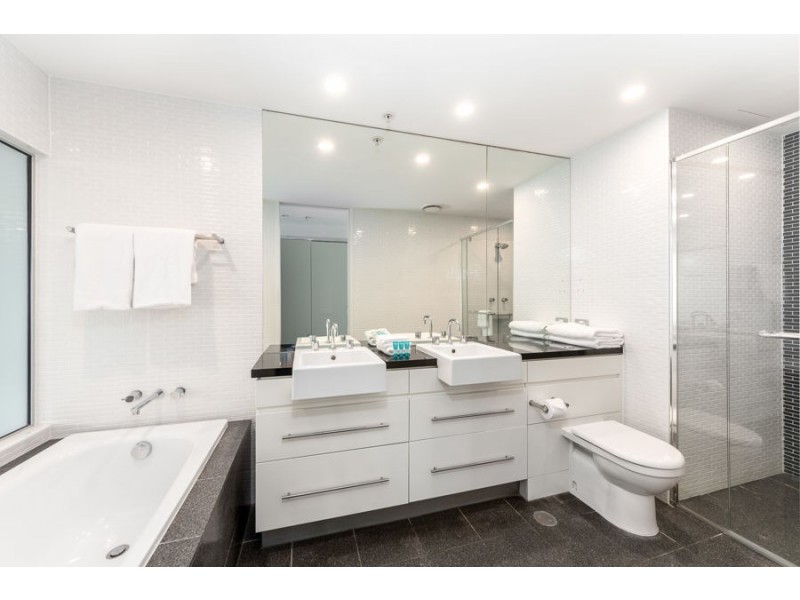 1603/89 Surf Parade, Broadbeach QLD 4218