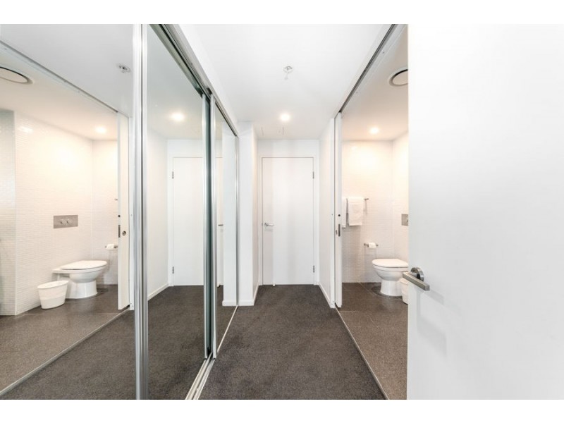1603/89 Surf Parade, Broadbeach QLD 4218