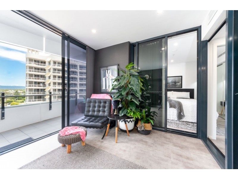 501/89 Surf Parade, Broadbeach QLD 4218