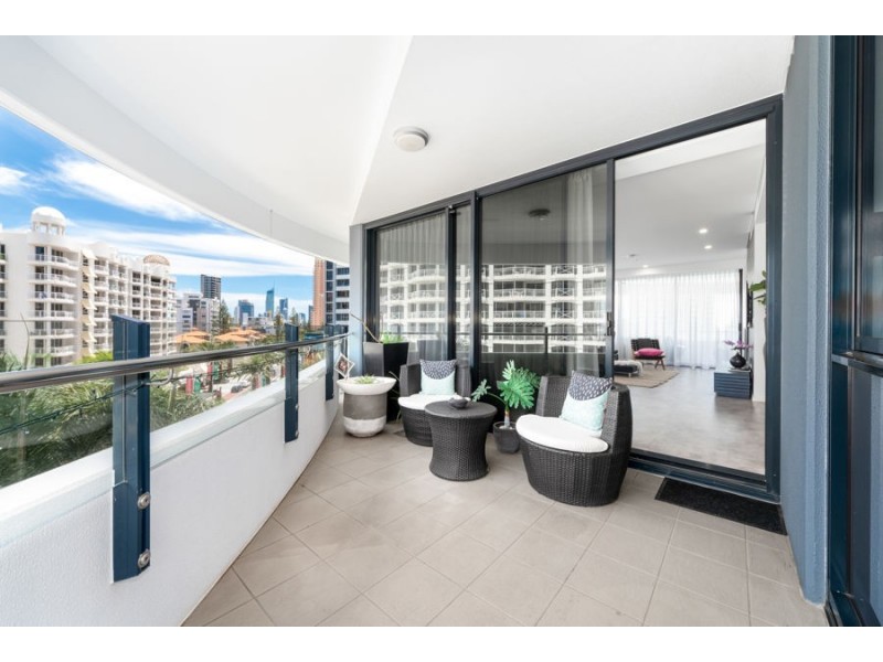 501/89 Surf Parade, Broadbeach QLD 4218