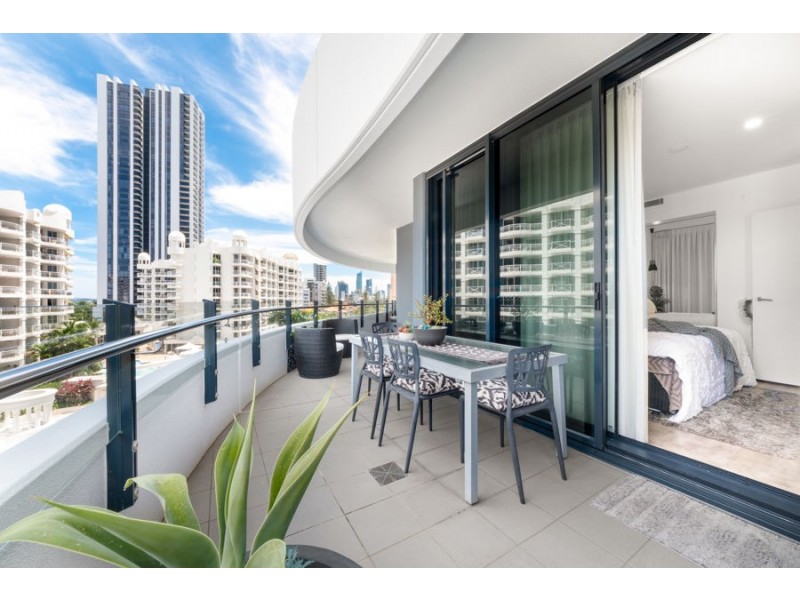 501/89 Surf Parade, Broadbeach QLD 4218