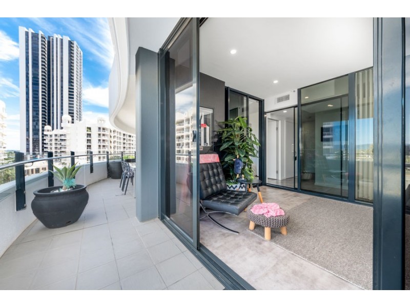 501/89 Surf Parade, Broadbeach QLD 4218