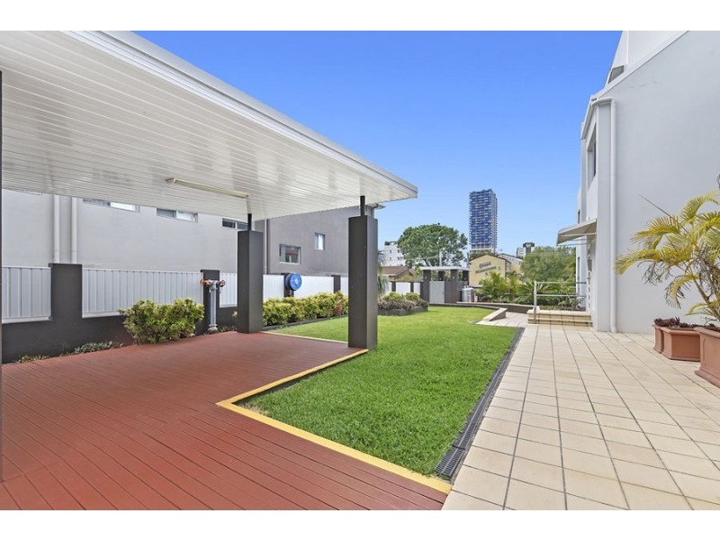 21/6-10 Rose Street, Southport QLD 4215