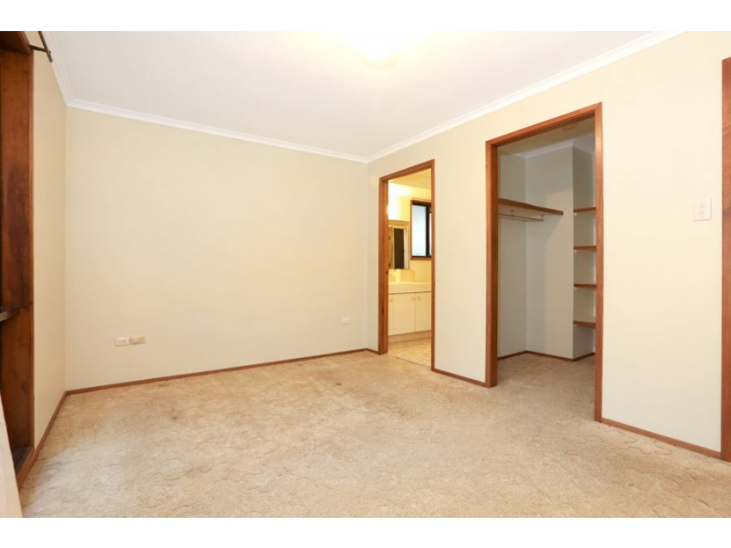 58 Macquarie Avenue, Molendinar QLD 4214
