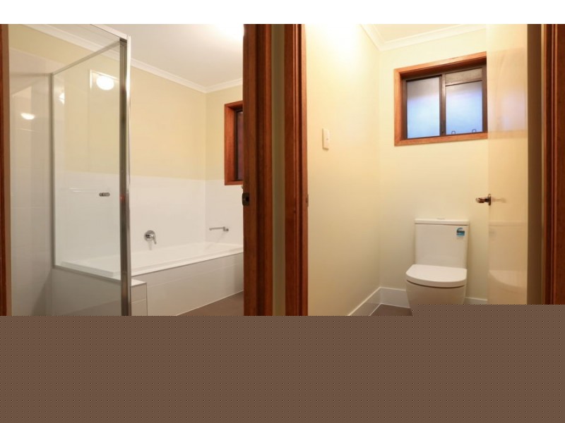 58 Macquarie Avenue, Molendinar QLD 4214