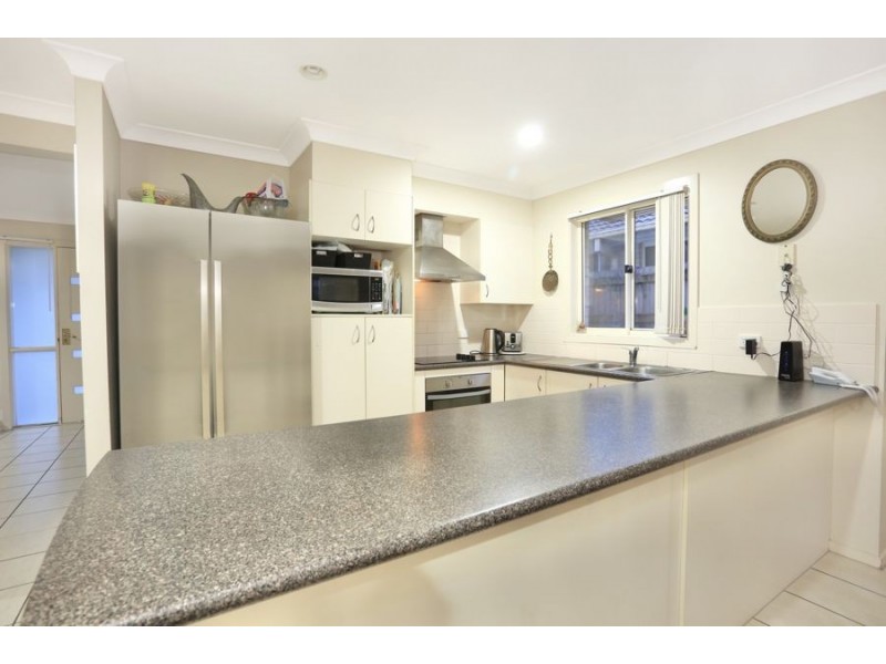 10 Silver Gull St, Coomera QLD 4209