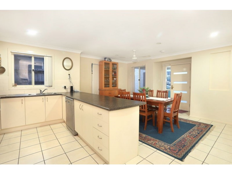10 Silver Gull St, Coomera QLD 4209
