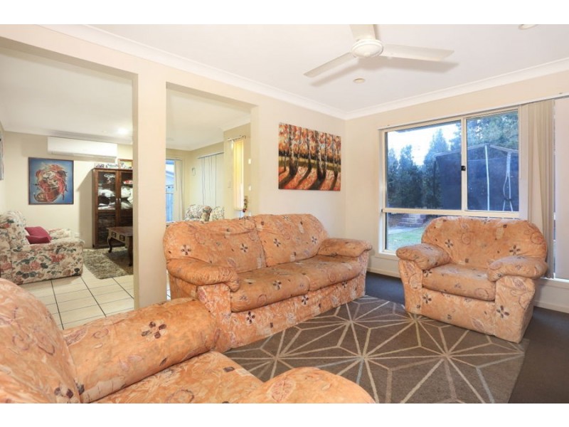 10 Silver Gull St, Coomera QLD 4209