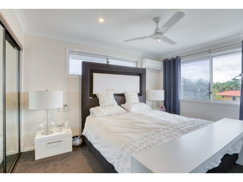 11 Flamingo Key, Broadbeach Waters QLD 4218