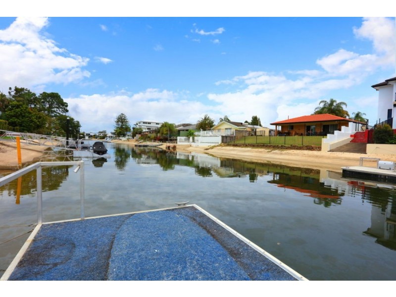 11 Flamingo Key, Broadbeach Waters QLD 4218