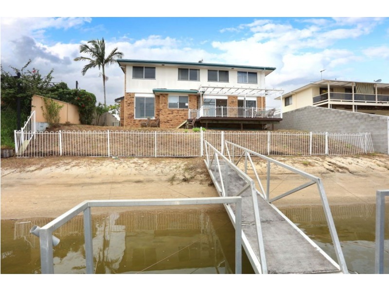 11 Flamingo Key, Broadbeach Waters QLD 4218